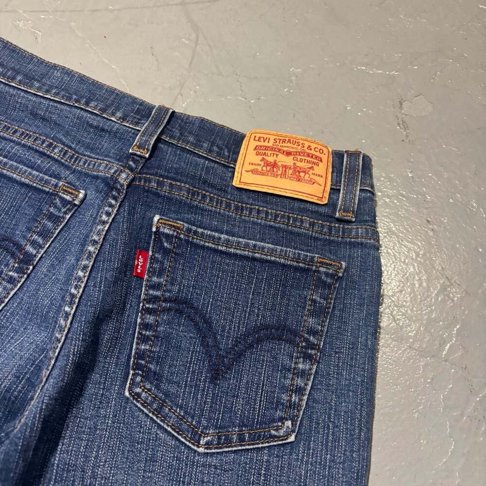 Levi Y2K Bootcut Jeans - Picture 4 of 6